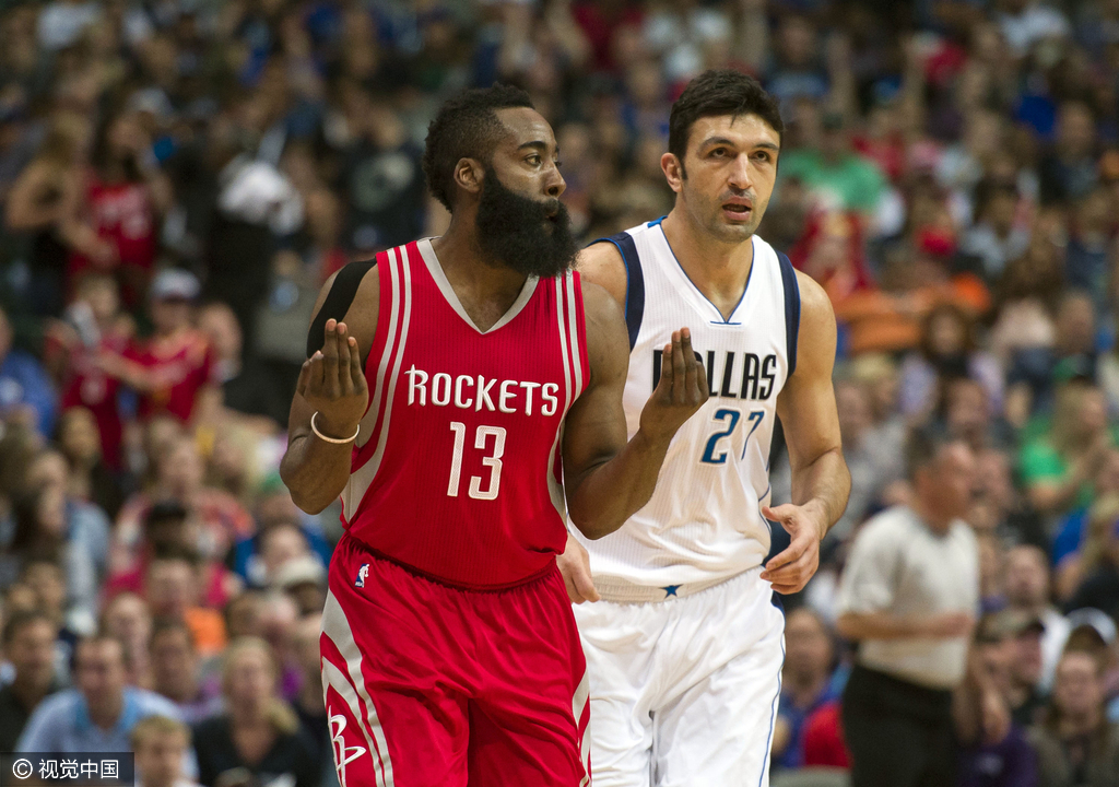 哈登受伤西蒙斯复出，火箭大胜小牛的简单介绍