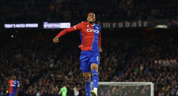 湖北队今日比赛中取得重要胜利，球员表现耀眼