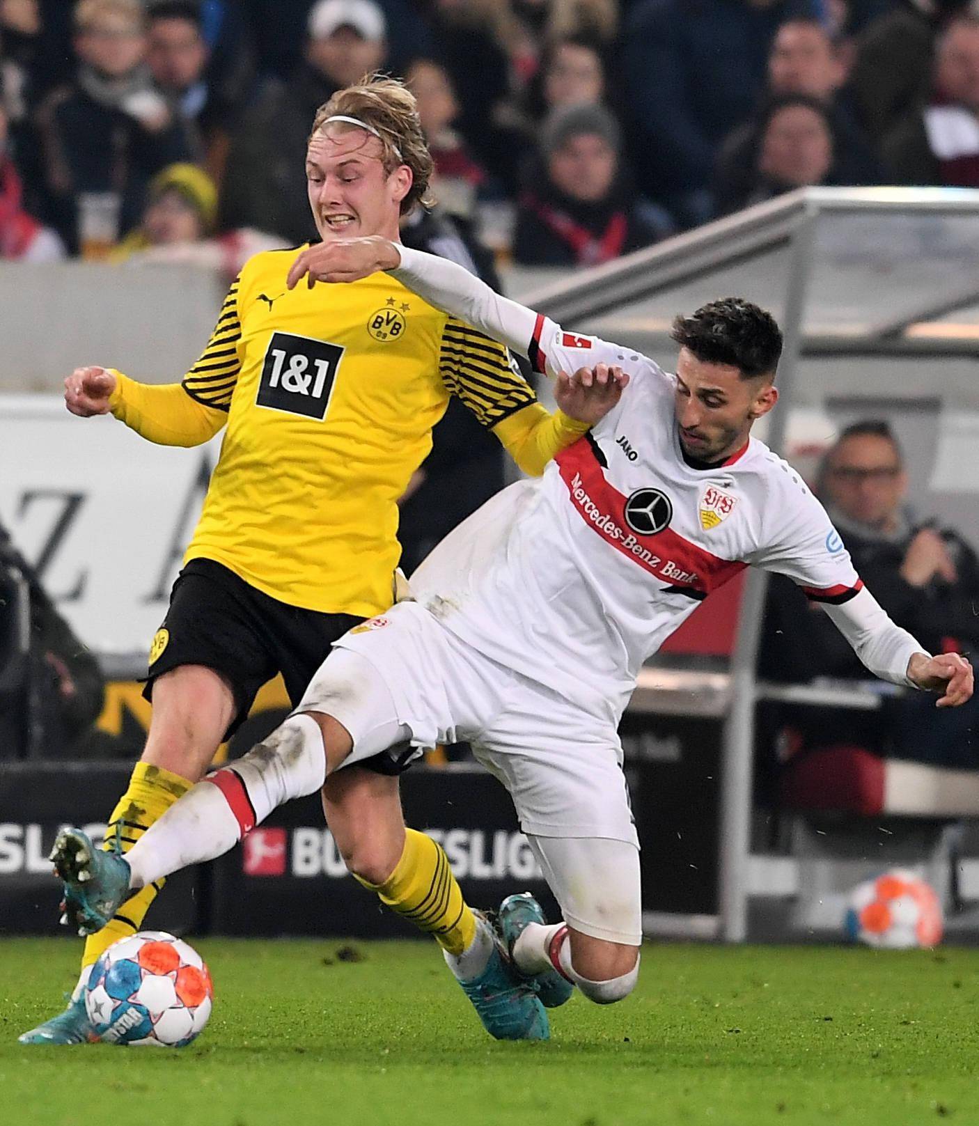 包含多特蒙德迎战强敌欲延续连胜气势的词条 包含多特蒙德迎战强敌欲延续连胜气势的词条